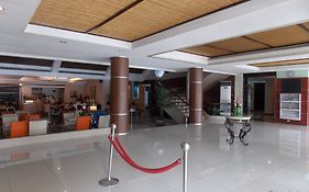 Circle Inn Hotel And Suites Bacolod